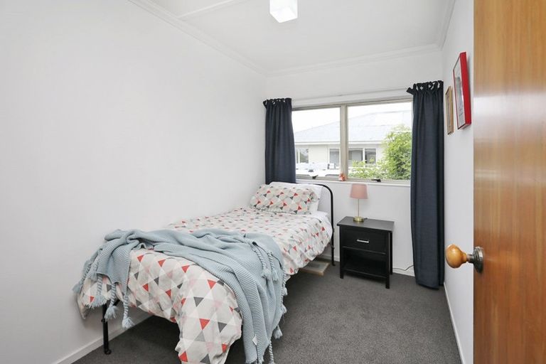 Photo of property in 61 Stobo Street, Grasmere, Invercargill, 9810