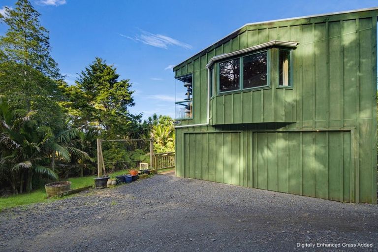 Photo of property in 102 Taylor Road, Waimauku, 0882