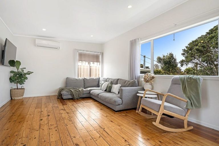 Photo of property in 8 James Mcleod Road, Shelly Beach, Helensville, 0874