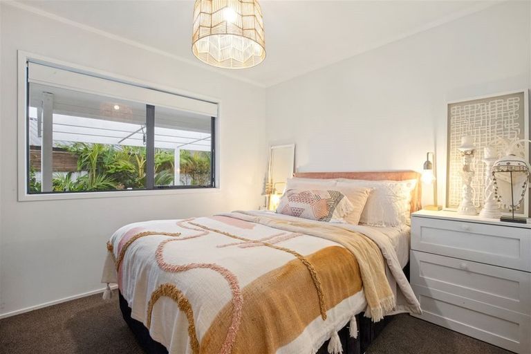 Photo of property in 80a Helvetia Road, Pukekohe, 2120