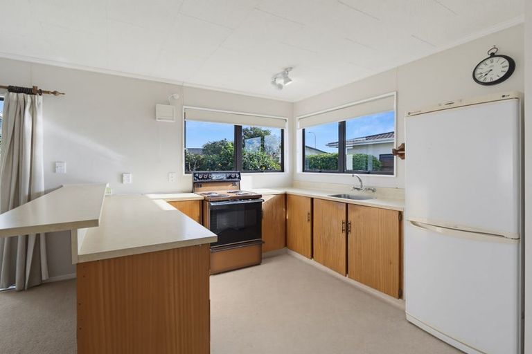 Photo of property in 30a Donegal Crescent, Tamatea, Napier, 4112