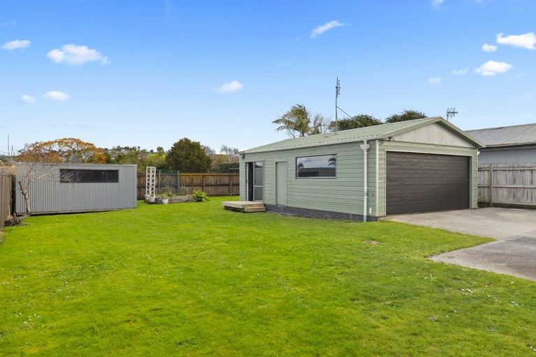 Photo of property in 18 Russell Avenue, Pukekohe, 2120