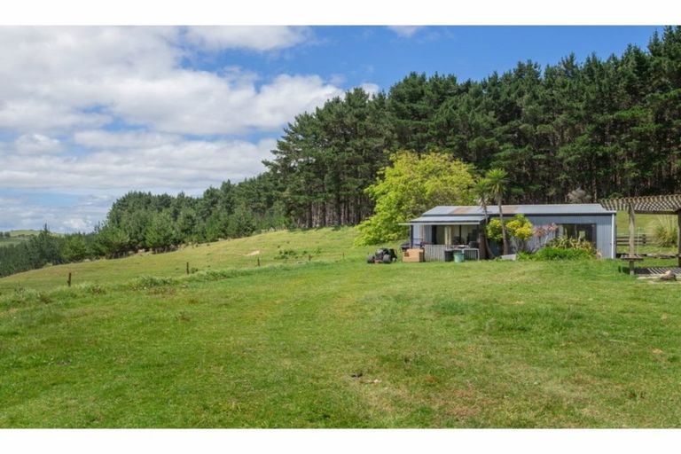 Photo of property in 1093 Run Road, Tapora, Wellsford, 0977