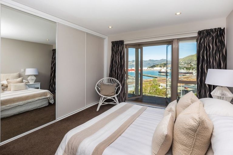 Photo of property in 10 Saint Davids Street, Lyttelton, 8082