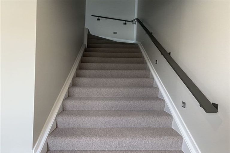 Photo of property in 24 Te Rito Road, Hobsonville, Auckland, 0616