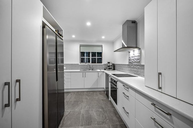 Photo of property in 3/4 Frater Avenue, Milford, Auckland, 0620