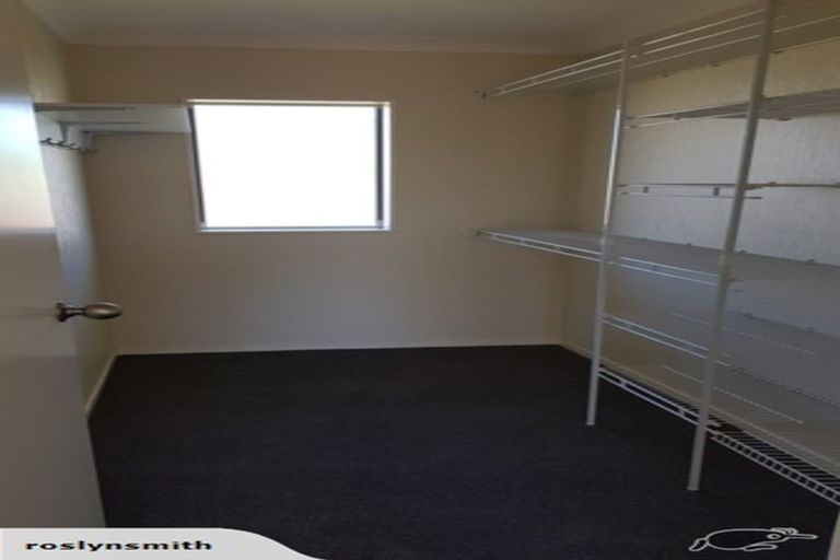 Photo of property in 16 Rathmar Drive, Manurewa, Auckland, 2105