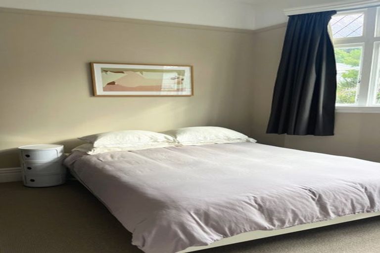 Photo of property in 172 Aro Street, Aro Valley, Wellington, 6021