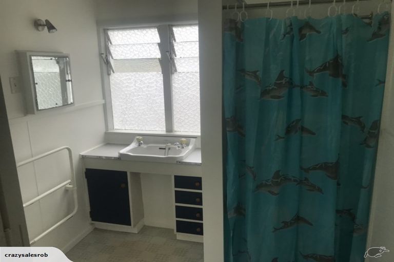 Photo of property in 1/18 Matipo Road, Mairangi Bay, Auckland, 0630