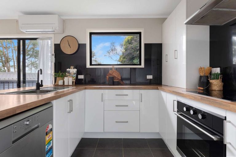 Photo of property in 20 Ben Keys Street, Te Puke, 3119