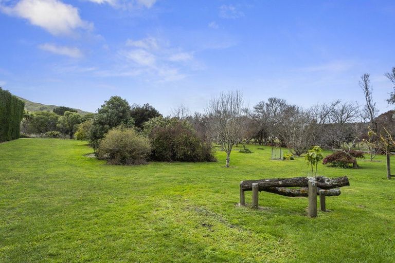 Photo of property in 670 Gore Bay Road, Gore Bay, Cheviot, 7383