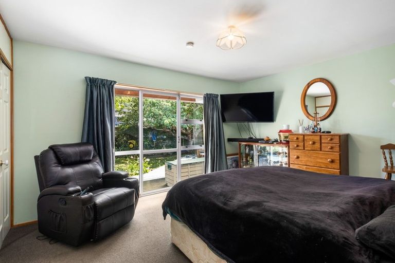 Photo of property in 10a Huia Street, Waikawa, Picton, 7220