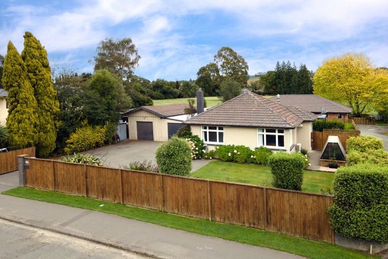 Photo of property in 126 Talbot Street, Geraldine, 7930