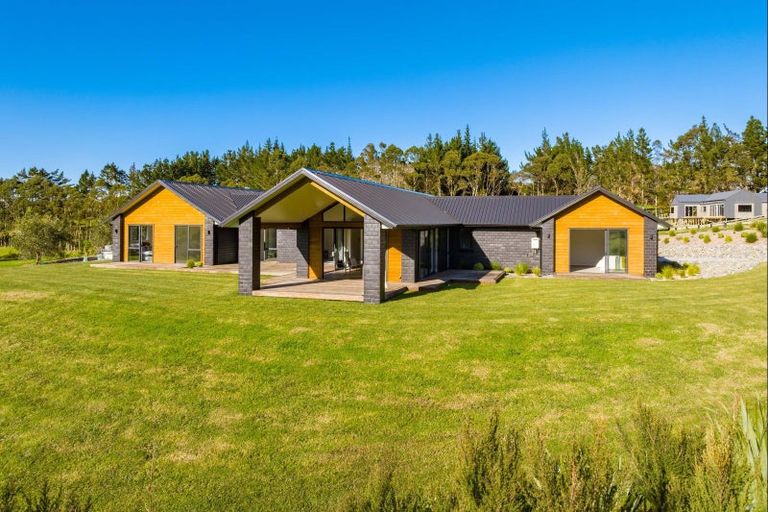 Photo of property in 159 Robert Hastie Drive, Mangawhai, 0573