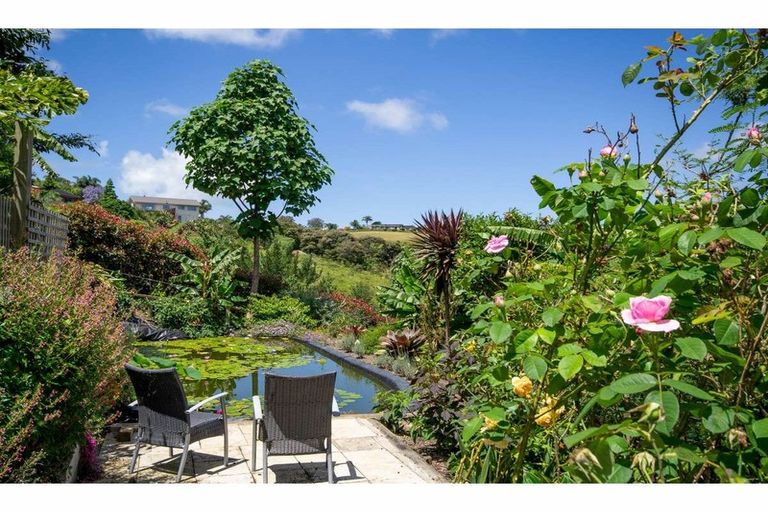 Photo of property in 37 Rarere Terrace, Kerikeri, 0230