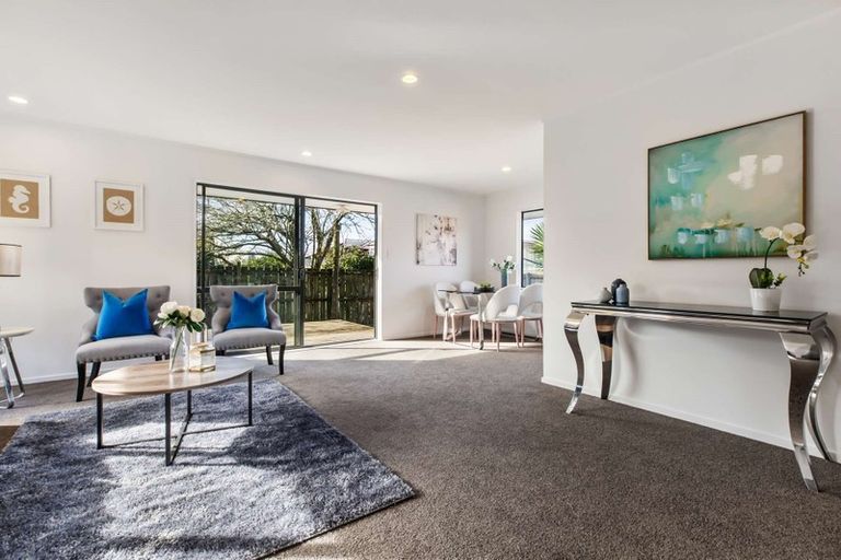 Photo of property in 32 Legacy Drive, Henderson, Auckland, 0612