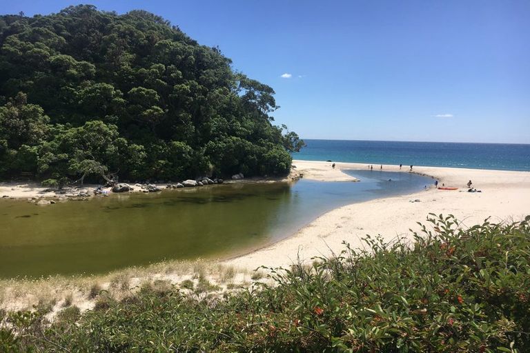 Photo of property in 11 Mako Avenue, Whiritoa, Whangamata, 3691