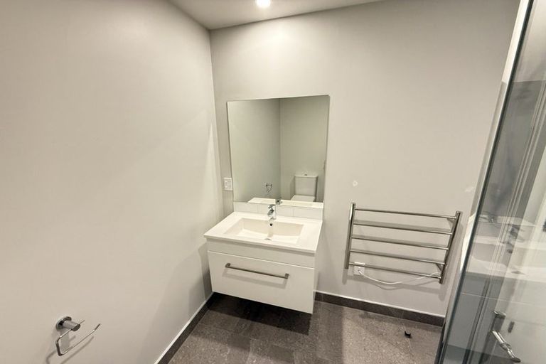 Photo of property in 1/16 Parson Lane, Papatoetoe, Auckland, 2025