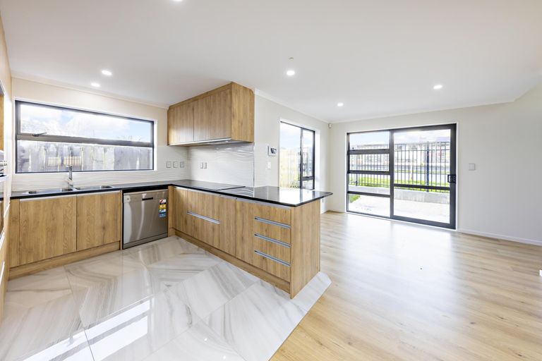 Photo of property in 94a Walmsley Road, Favona, Auckland, 2024