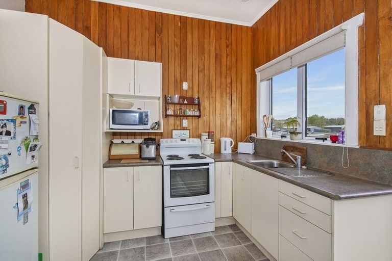Photo of property in 33 Valley Road, Hikurangi, 0114