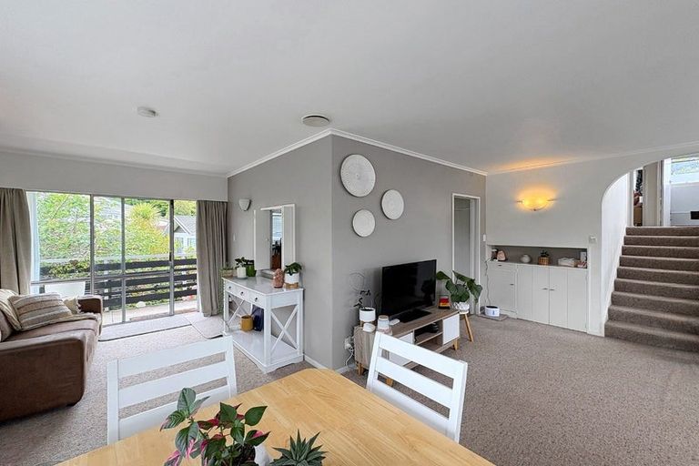 Photo of property in 48 Great North Road, Saint Johns Hill, Whanganui, 4500