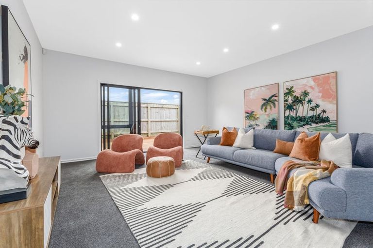 Photo of property in 50 Schooner Drive, Whitby, Porirua, 5024