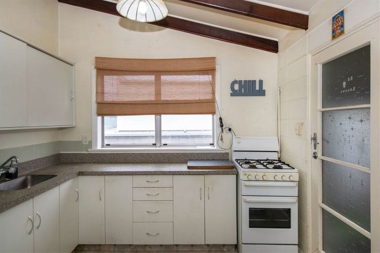 Photo of property in 2/12 John Street, Blenheim, 7201