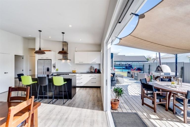 Photo of property in 76 York Avenue, Tamatea, Napier, 4112