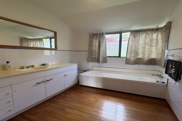Photo of property in 106 Kennedy Road, Dairy Flat, Albany, 0792