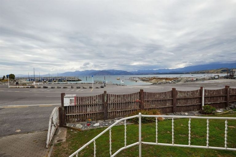 Photo of property in 24 Moa Road, South Bay, Kaikoura, 7300