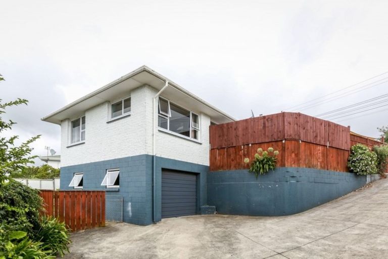 Photo of property in 181 Seaview Road, Westown, New Plymouth, 4310