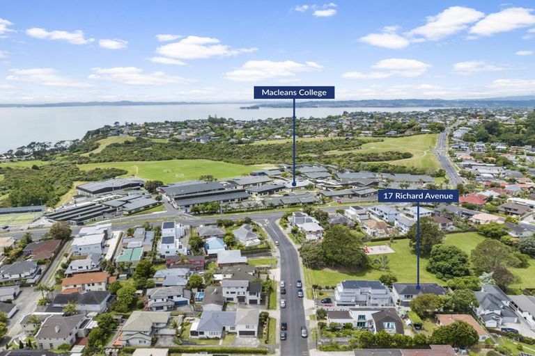 Photo of property in 17 Richard Avenue, Bucklands Beach, Auckland, 2014