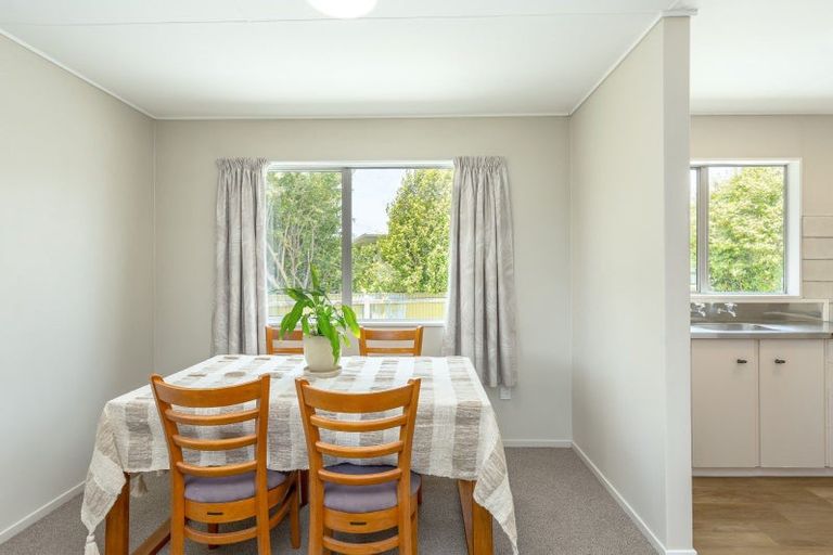 Photo of property in 10 Papawai Road, Greytown, 5712