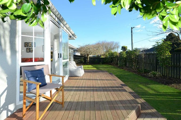 Photo of property in 36 Heath Street, Burnside, Christchurch, 8053