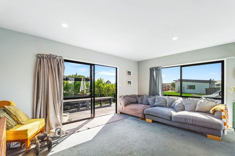 Photo of property in 27 Carina Way, Whitianga, 3510