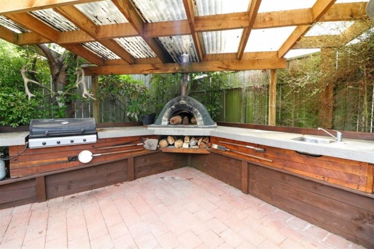 Photo of property in 10 Te Weka Street, Maori Hill, Timaru, 7910