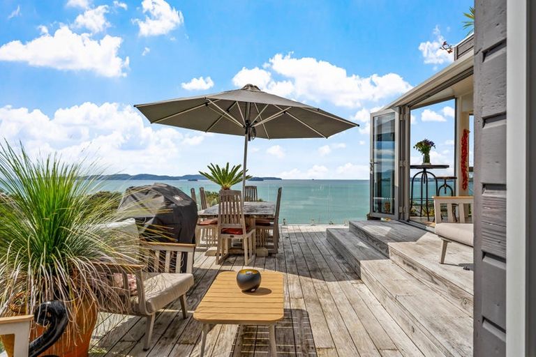 Photo of property in 47 Puriri Place, Sandspit, Warkworth, 0982