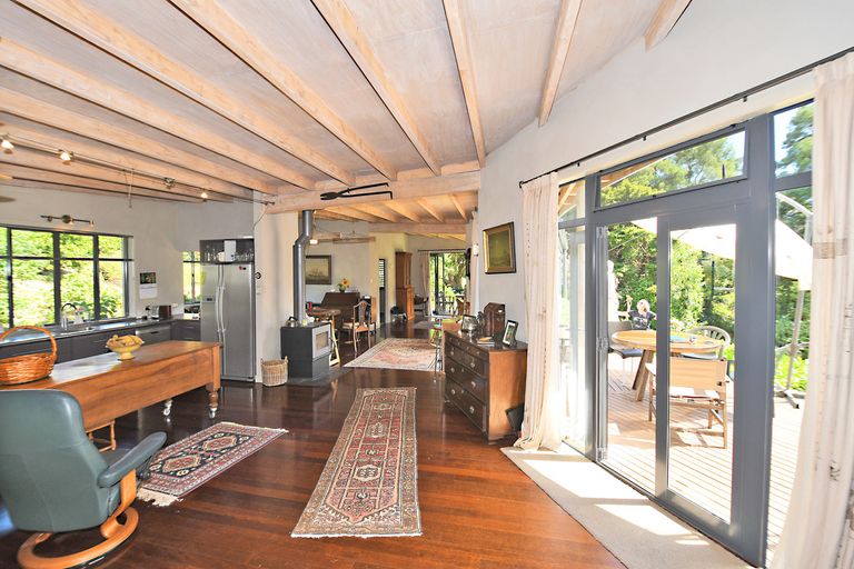 Photo of property in 122 Goat Island Road, Leigh, Warkworth, 0985