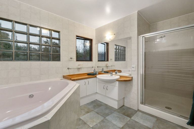 Photo of property in 23d Kings Avenue, Matua, Tauranga, 3110