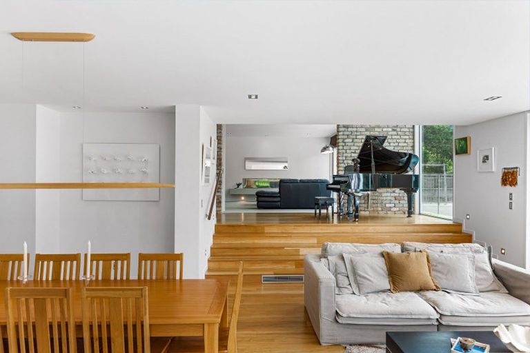 Photo of property in 160 Schnapper Rock Road, Schnapper Rock, Auckland, 0632