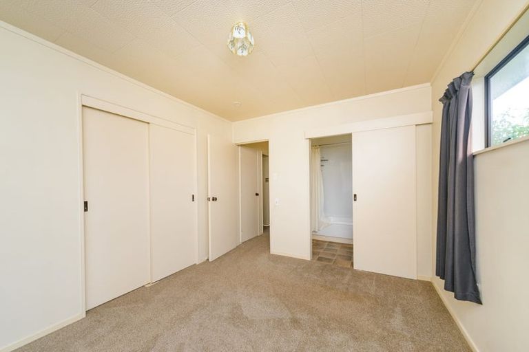 Photo of property in 58 Geraldine Crescent, Cloverlea, Palmerston North, 4412