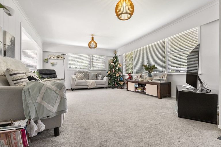 Photo of property in 9 Cardiff Street, Pukekohe, 2120