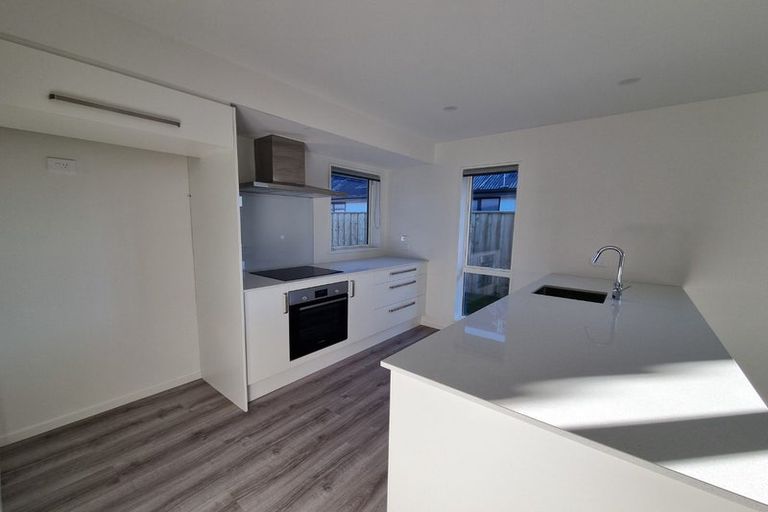 Photo of property in 39 Sanders Way, Rolleston, 7614