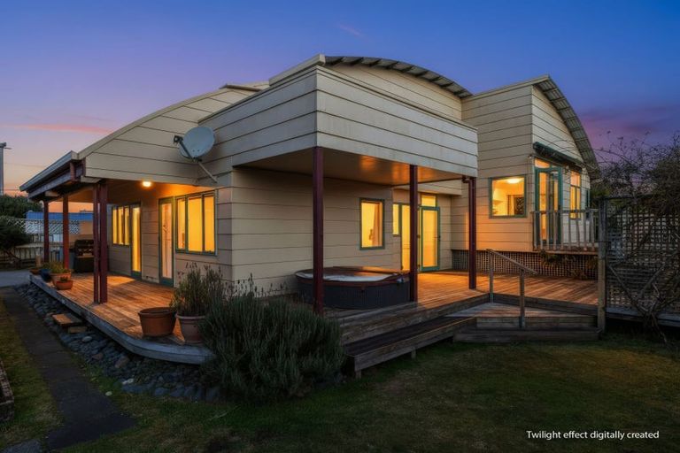 Photo of property in 7 Marquet Place, Tairua, 3508