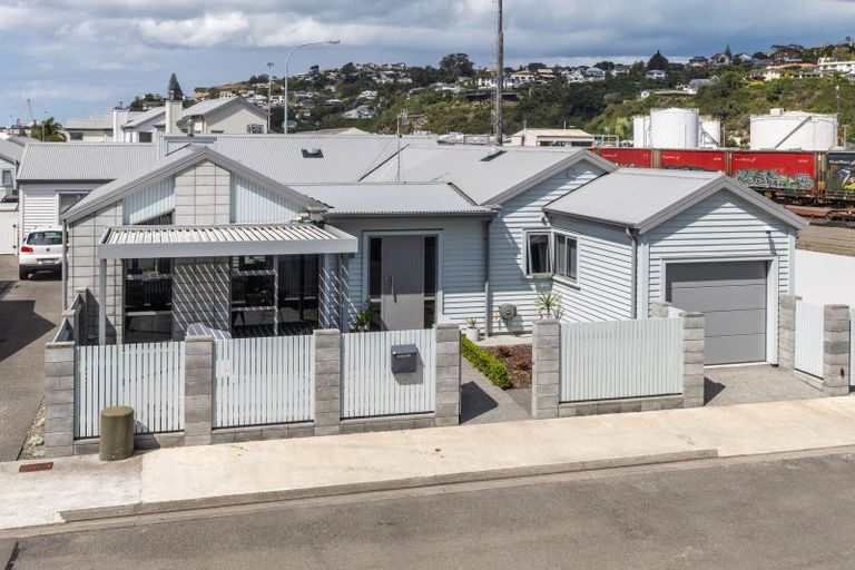 Photo of property in 5 Winston Lane, Ahuriri, Napier, 4110