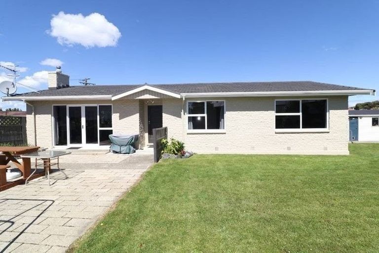 Photo of property in 62 Edinburgh Crescent, Waikiwi, Invercargill, 9810