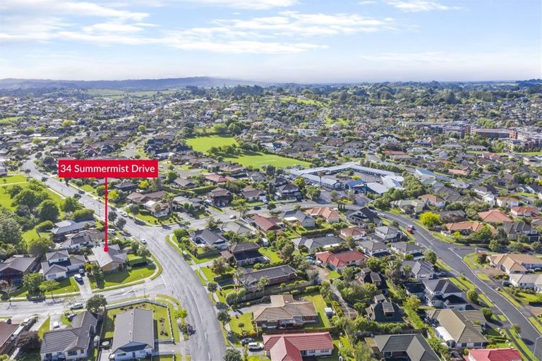 Photo of property in 34 Summermist Drive, Northpark, Auckland, 2013