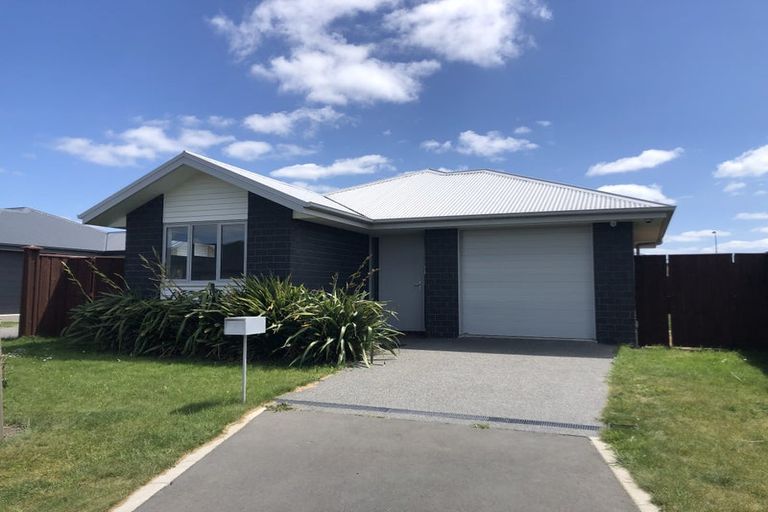 Photo of property in 11 Haremoor Way, Rolleston, 7615