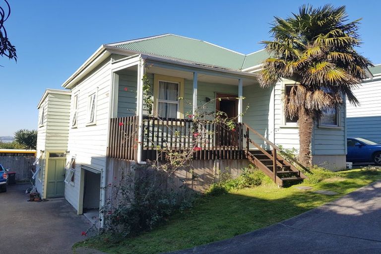 Photo of property in 33-33a Onehunga Mall, Onehunga, Auckland, 1061