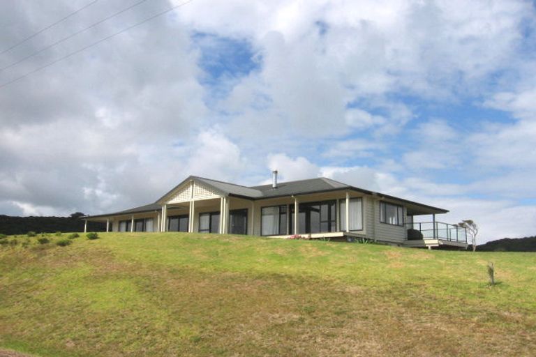 Photo of property in 10 Margaret Reeve Lane, Waiheke Island, 1971